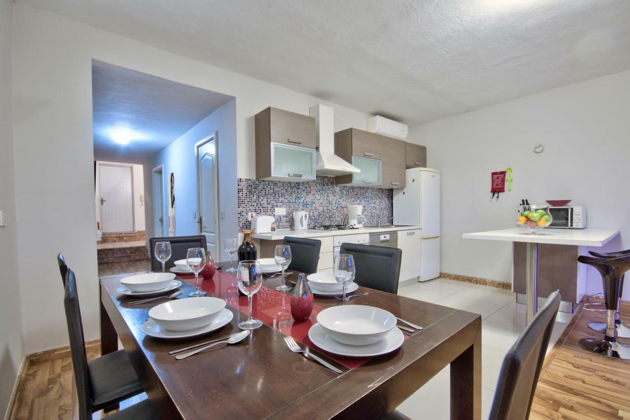 Spinola Court - Stunning Seaview Apartment & Penthouse On Spinola Bay By Shortletsmalta San Julián Exterior foto