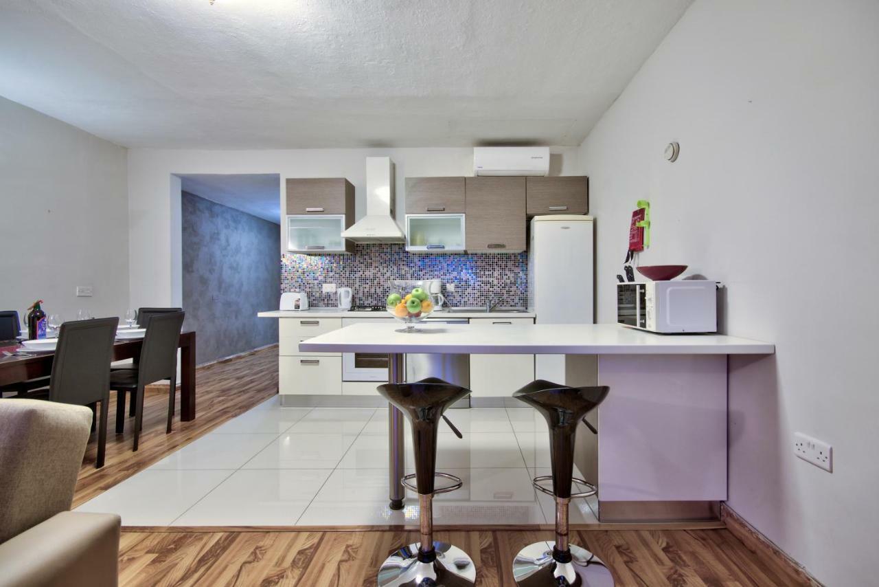Spinola Court - Stunning Seaview Apartment & Penthouse On Spinola Bay By Shortletsmalta San Julián Exterior foto